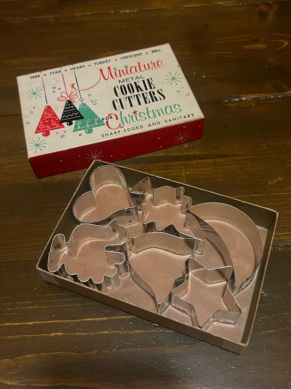 Vintage Mini Metal Christmas Cookie Cutters Set 6 Original Box